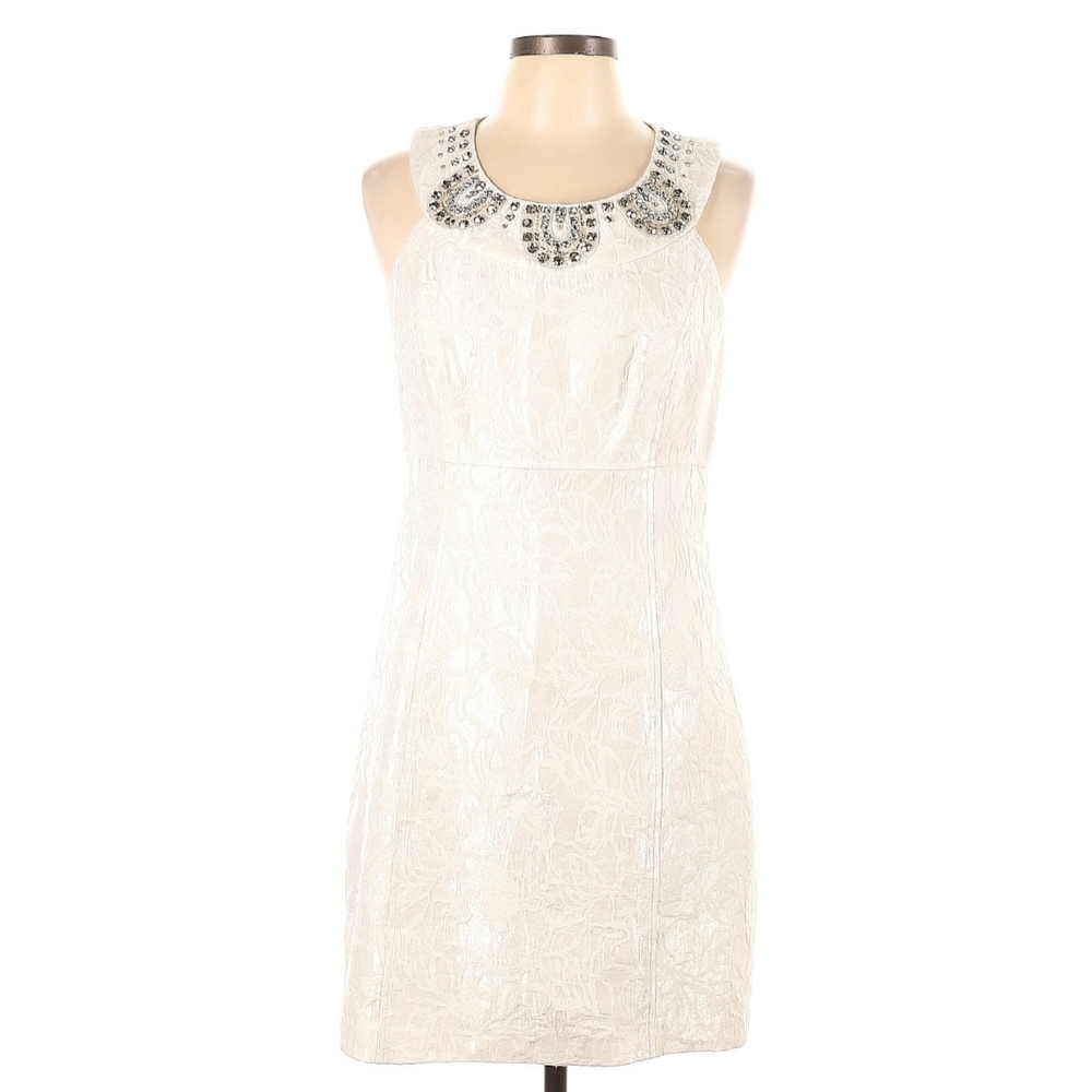 Like new ✨ Laundry by Shelli Segal beaded collar mini dress